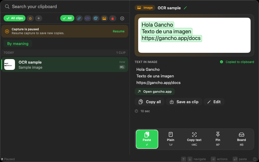 Texto reconocido de una imagen junto a la vista previa del panel / Text recognized from an image beside the panel preview